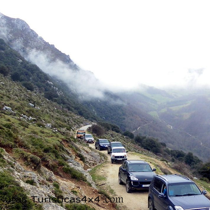 PEREGRINOS SOBRE RUEDAS-Camino Santo Lebaniego, Xacobeo y Garabandal