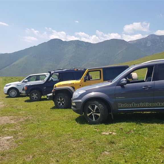 PEREGRINOS SOBRE RUEDAS-Camino Santo Lebaniego, Xacobeo y Garabandal