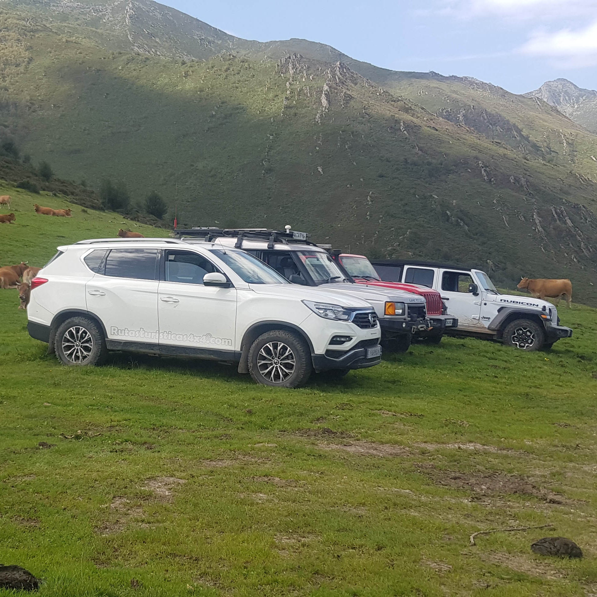 PEREGRINOS SOBRE RUEDAS-Camino Santo Lebaniego, Xacobeo y Garabandal
