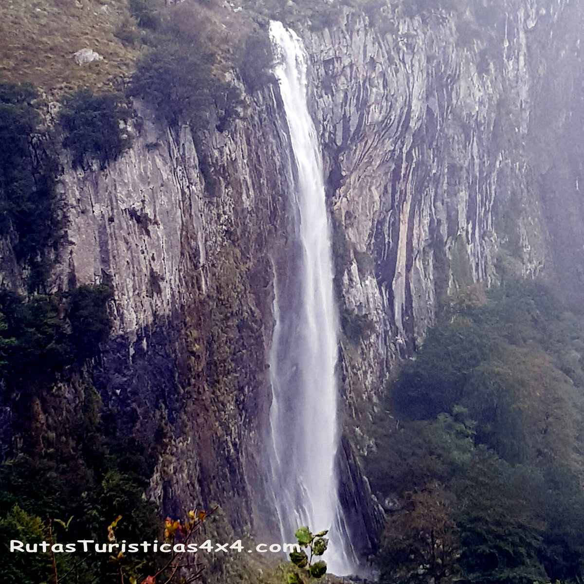 PARQUE NATURAL COLLADOS DEL ASON Y VALLE DE SOBA